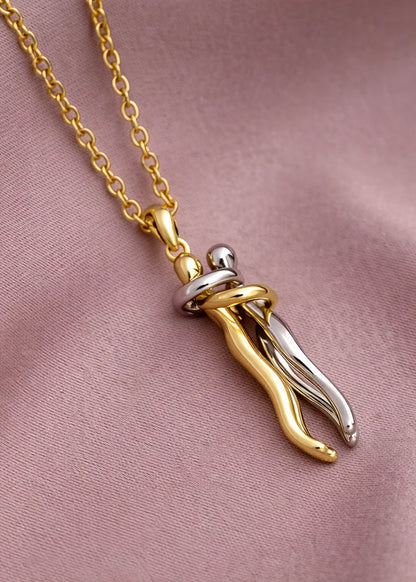 Eternal Hug 925 Sterling Silver Necklace